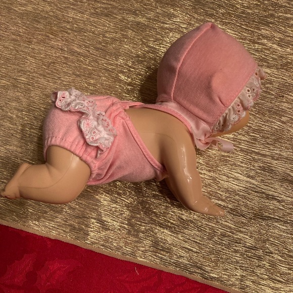 Vintage Crawling Baby Doll🕊 - Picture 5 of 5